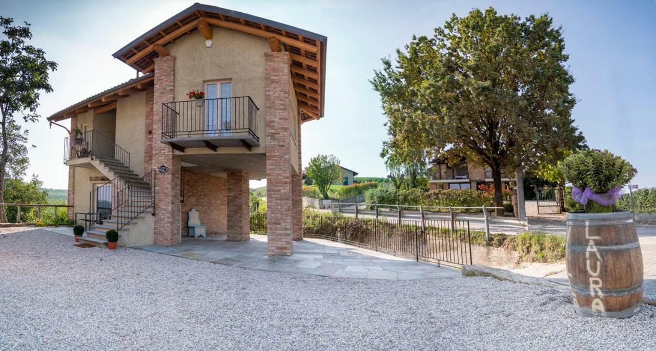 Villa Laura Castellinaldo エクステリア 写真
